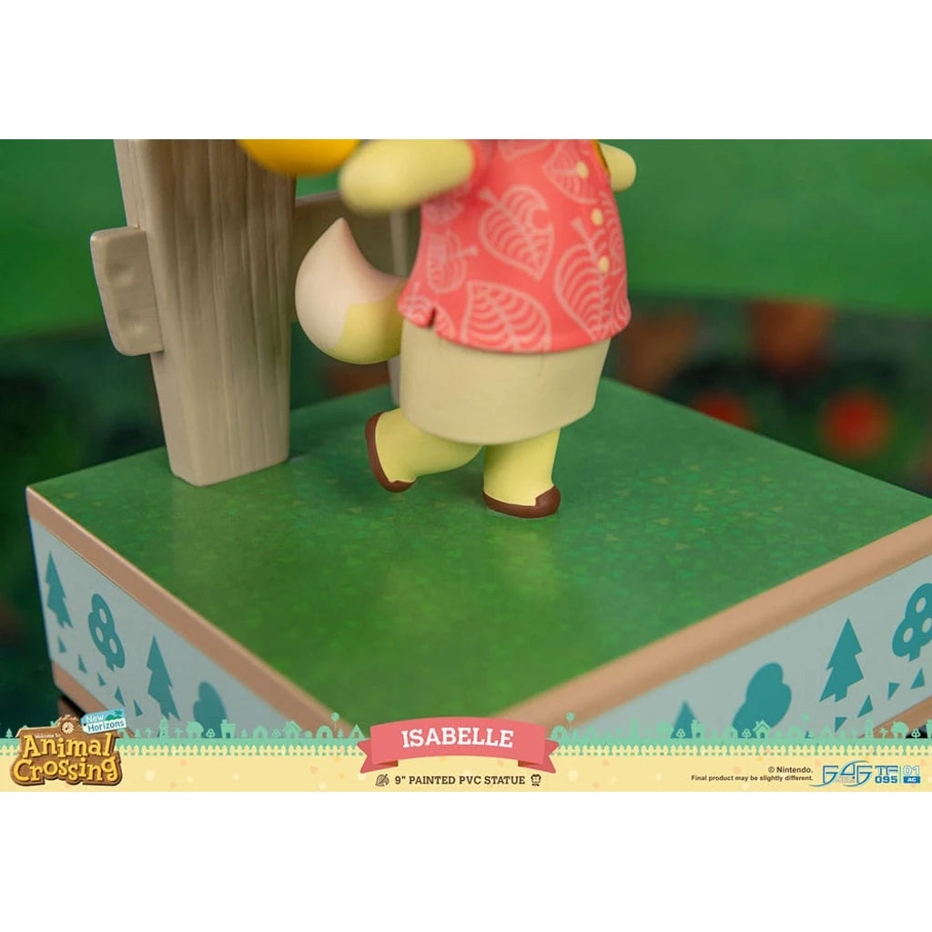 Animal Crossing: New Horizons PVC Statue Isabelle 25 cm