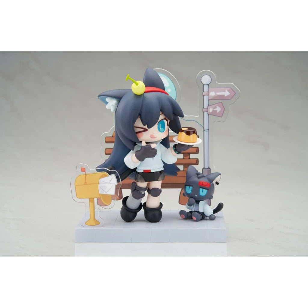 Arknights PVC Statue Dessert Time Series Q-Figure Blaze 11 cm