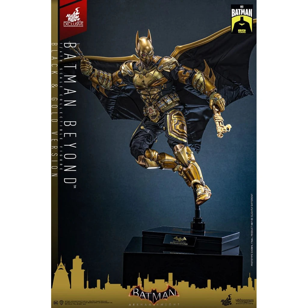 Batman: Arkham Knight Videogame Masterpiece Action Figure 1/6 Batman Beyond (Black & Gold Version) 32 cm