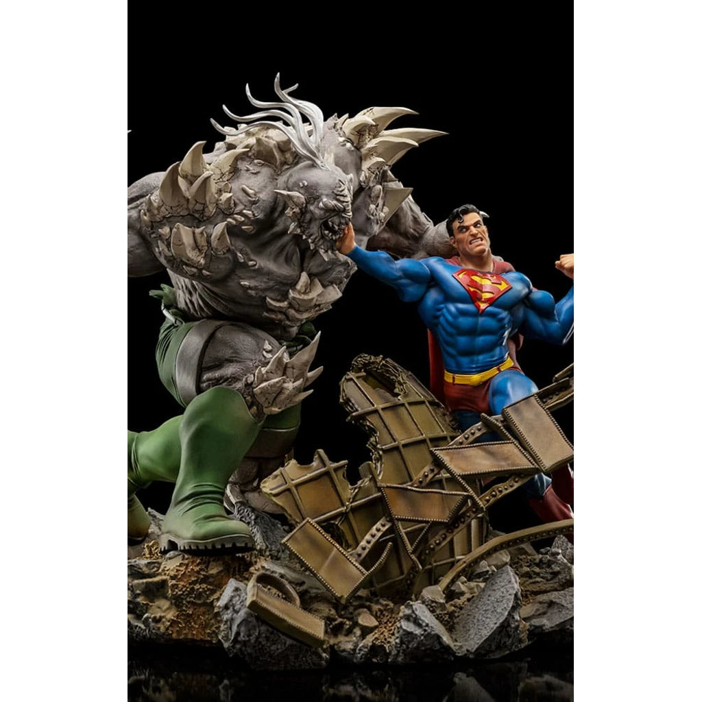 DC Comics BDS Art Scale Statue 1/10 Superman vs Doomsday heo EU Exclusive 30 cm