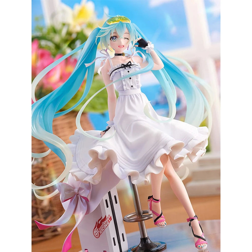 Hatsune Miku GT Project Original PVC Statue 1/7 Vacation Style Ver. 24 cm