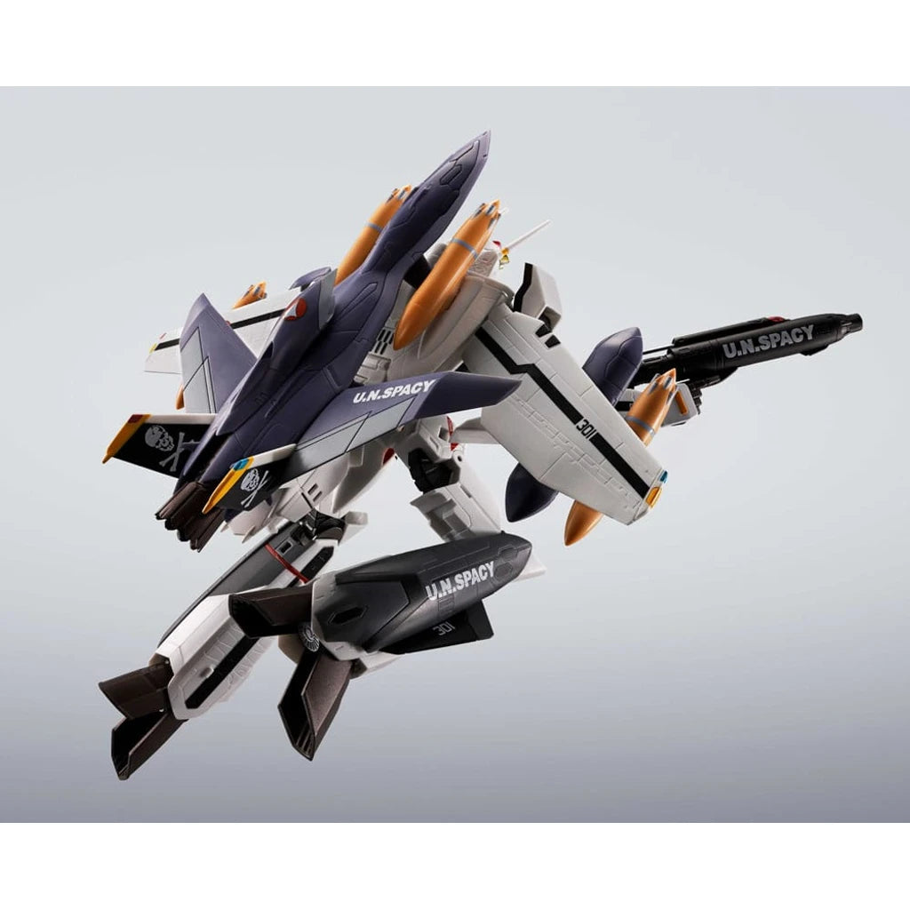 Macross 7 Hi-Metal R Action Figure VF-0S Phoenix (Roy Focker Use) & QF-2200D-B Ghost Set 14 cm