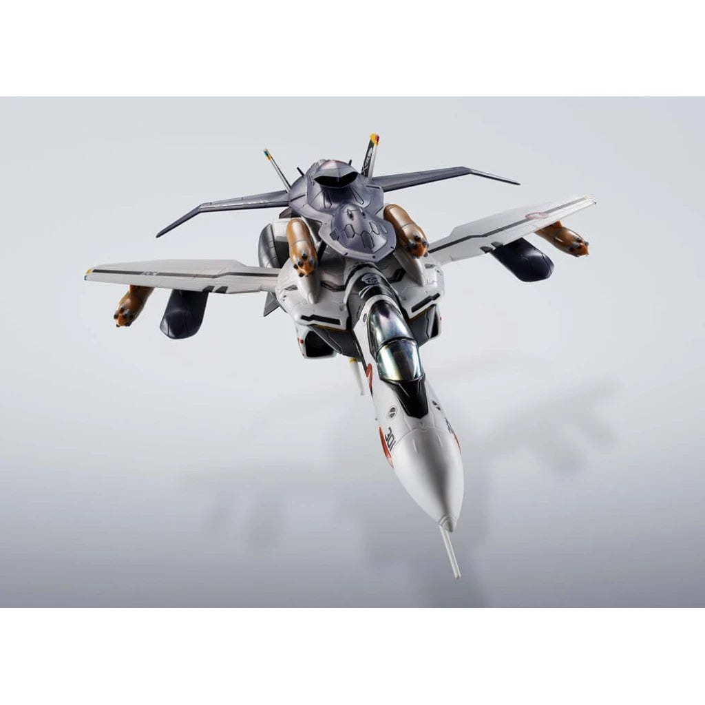 Macross 7 Hi-Metal R Action Figure VF-0S Phoenix (Roy Focker Use) & QF-2200D-B Ghost Set 14 cm
