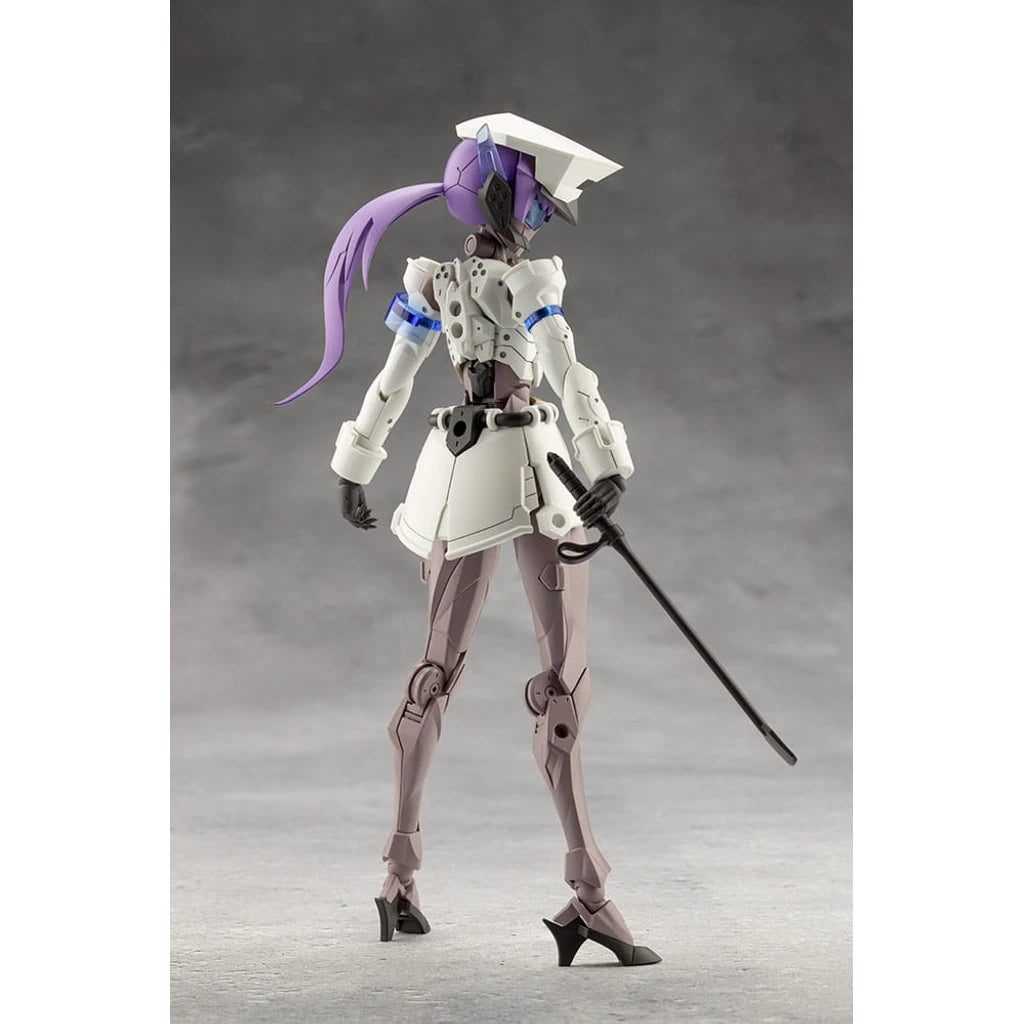 Megalomaria Unlimited Universe Plastic Model Kit Vanguard Leader 16 cm