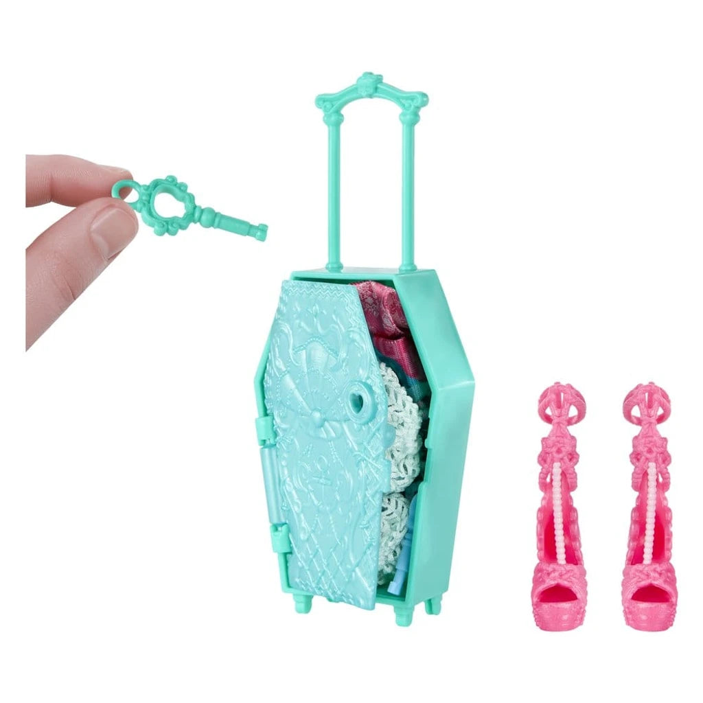 Monster High Skulltimate Secrets Doll Destination: Gore-geous Oasis - Lagoona Blue