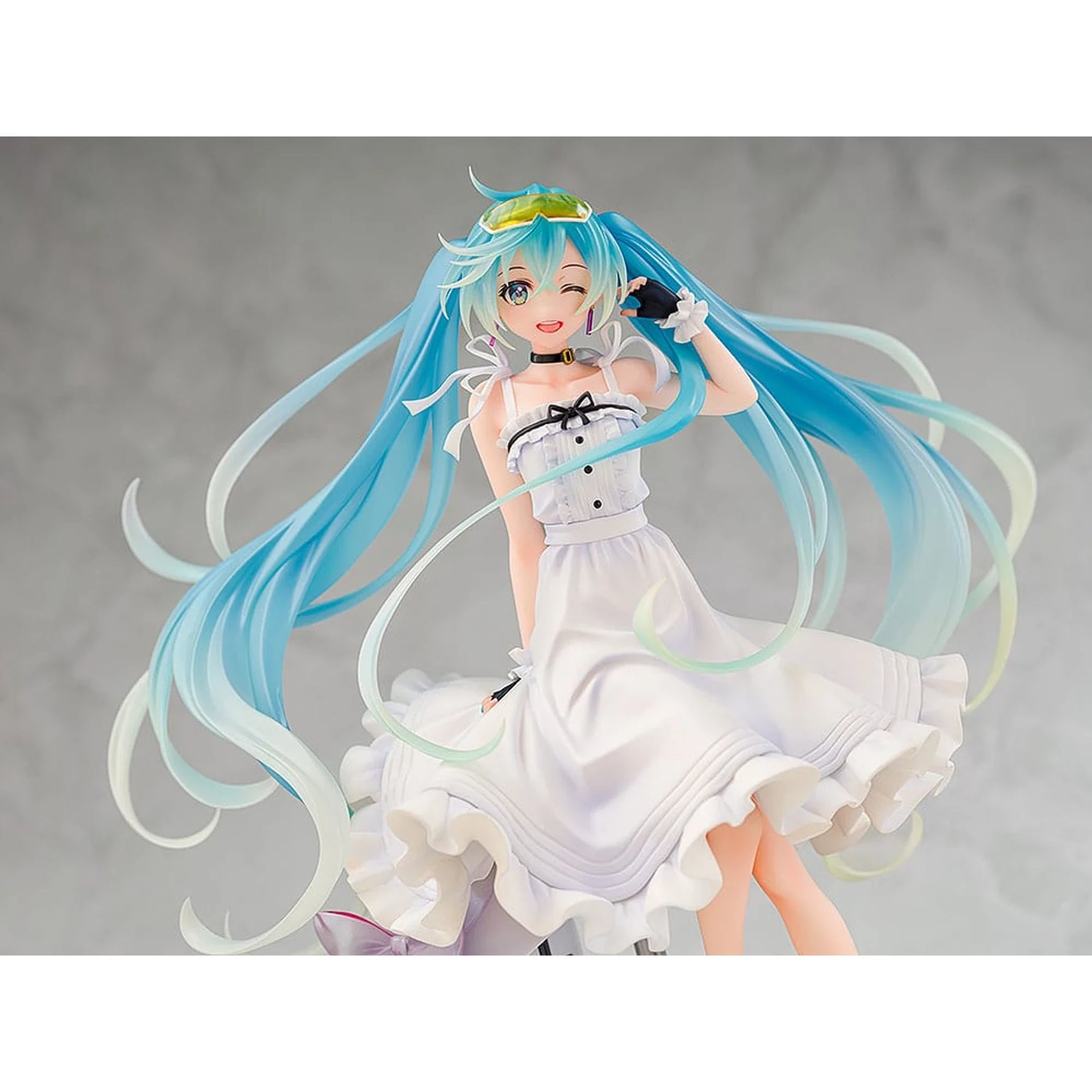 Hatsune Miku GT Project Original PVC Statue 1/7 Vacation Style Ver. 24 cm