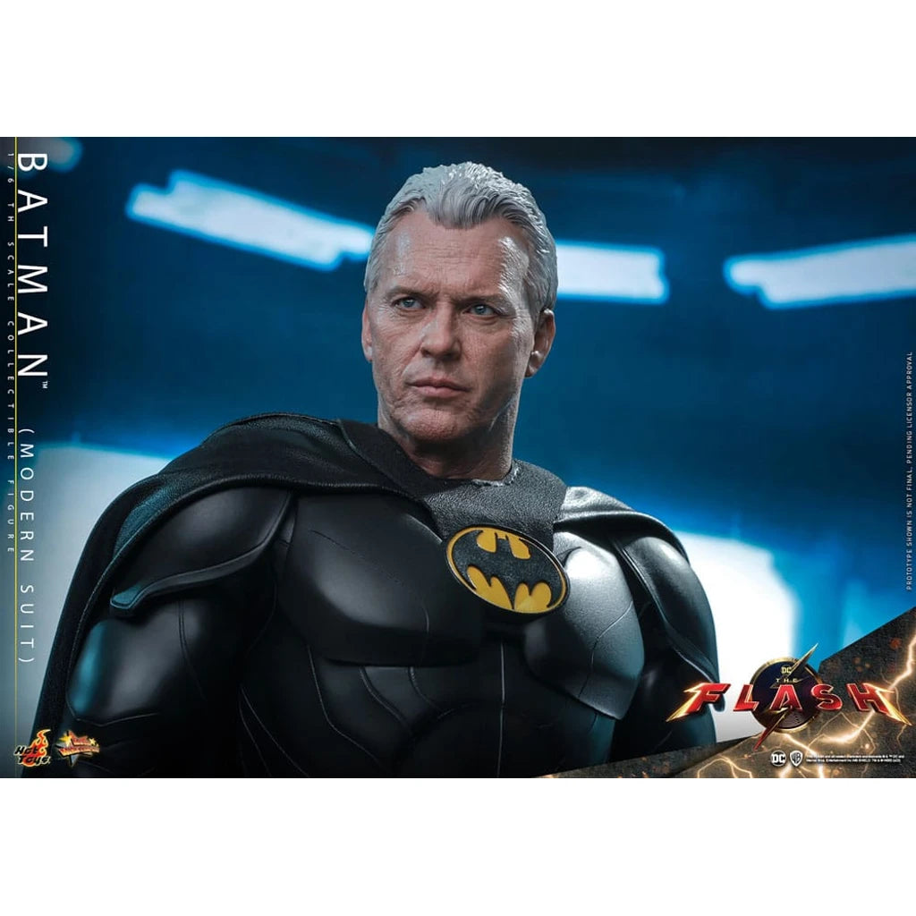 The Flash Movie Masterpiece Action Figure 1/6 Batman (Modern Suit) 30 cm