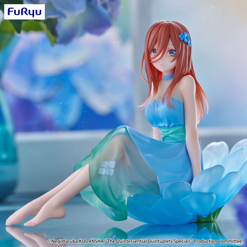 The Quintessential Quintuplets Specials Bloo-me! PVC Statue Nakano Miku 11 cm  