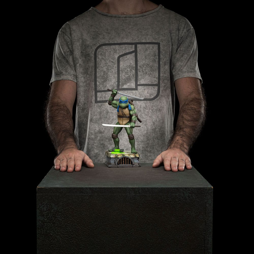 Teenage Mutant Ninja Turtles Art Scale Statue 1/10 Leonardo 21 cm        