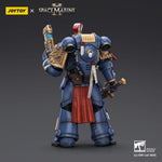 Warhammer 40,000: Space Marine 2 Action Figure Ultramarines Relic Primus Armourwith Plasma Pistol and Combat Blade 13 cm